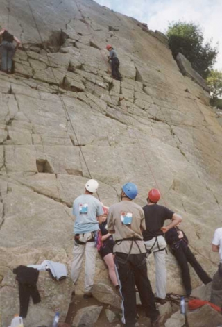 Escale con nuestro equipo profesional y experimentado 